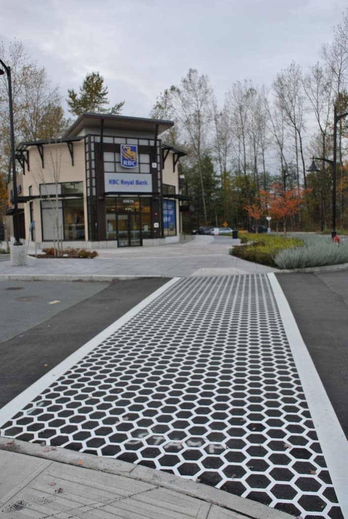 DuraTherm decorative pavement by HUB Surface Systems — installation photo 4