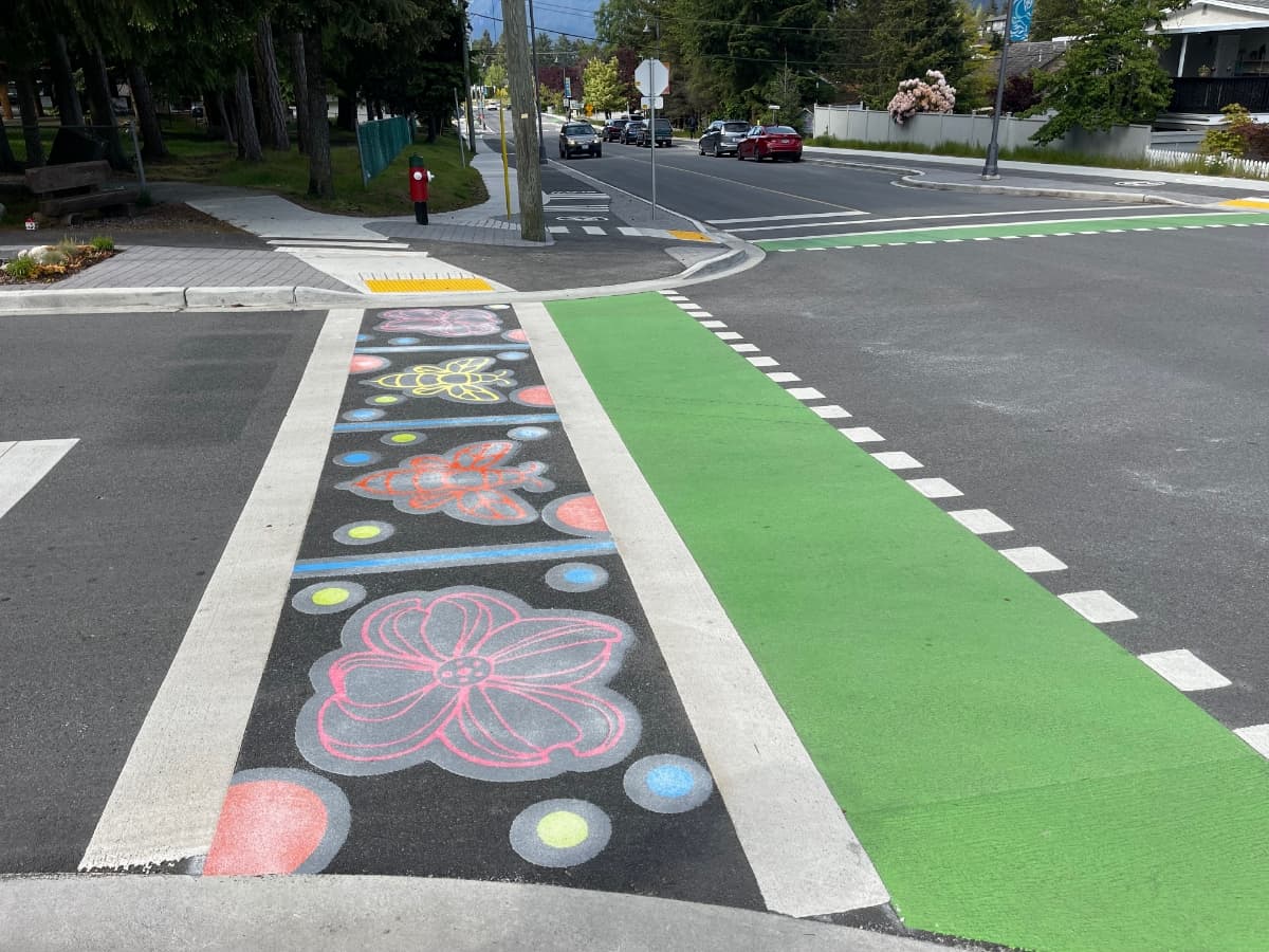 City of Toronto Priority Bus Lanes — MMAX Red Resin