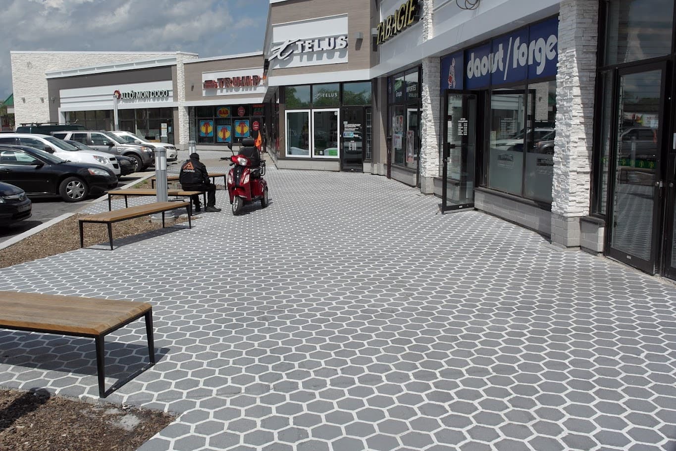 Commercial Spaces surface systems by HUB — Canadian installation — installation photo 8