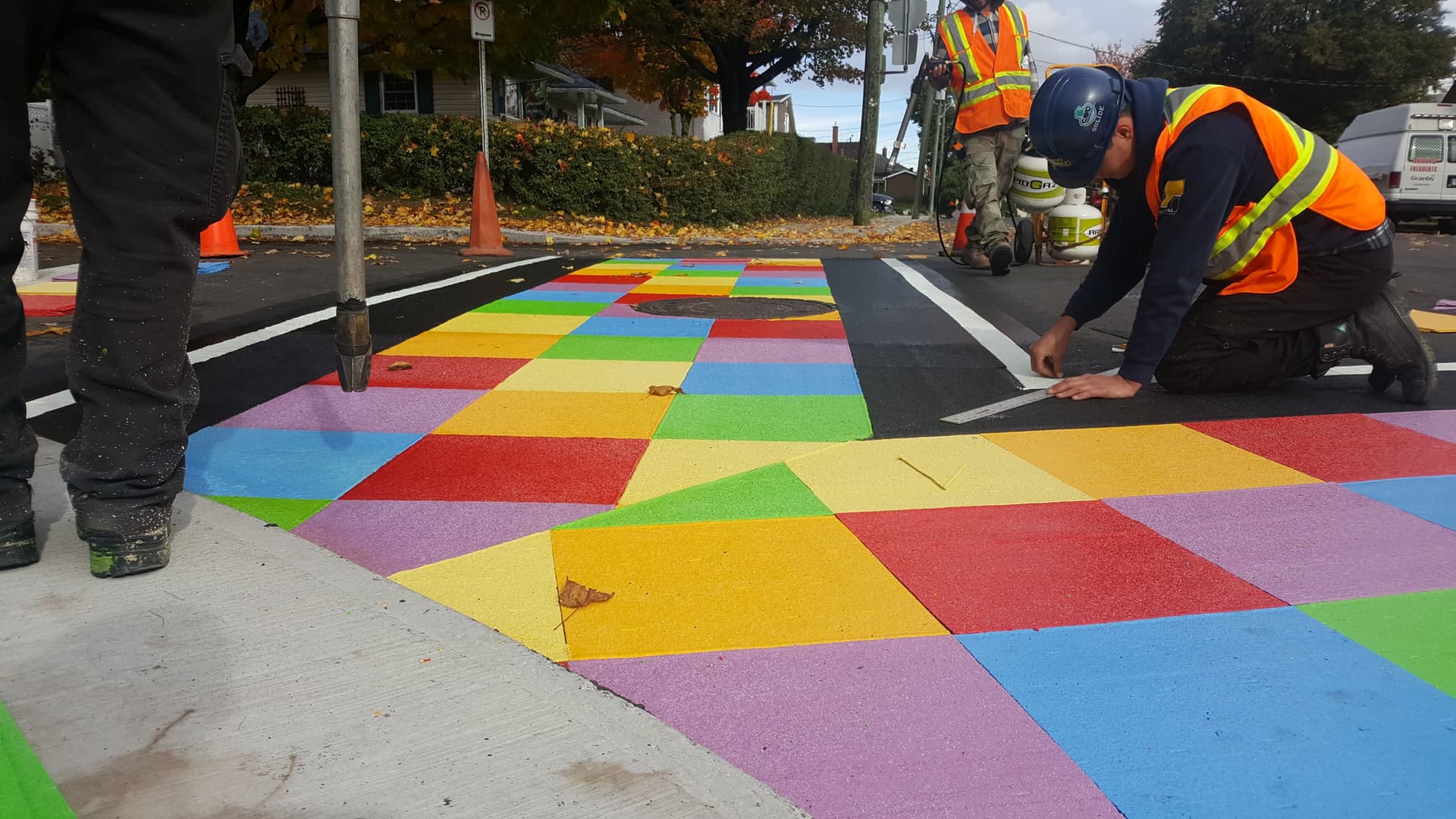 Canadian decorative pathway paving project by HUB Surface Systems — a botanical garden path in Canada