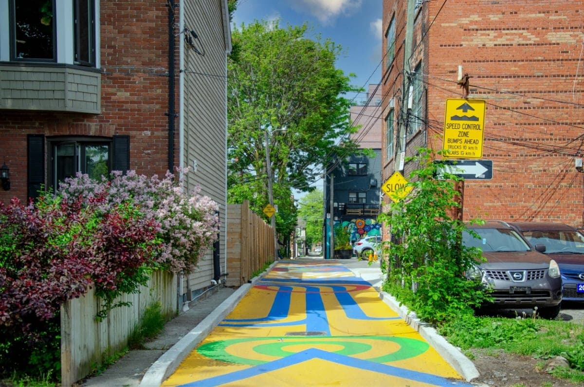 Municipal Crosswalk — Ontario — decorative pavement by HUB Surface Systems