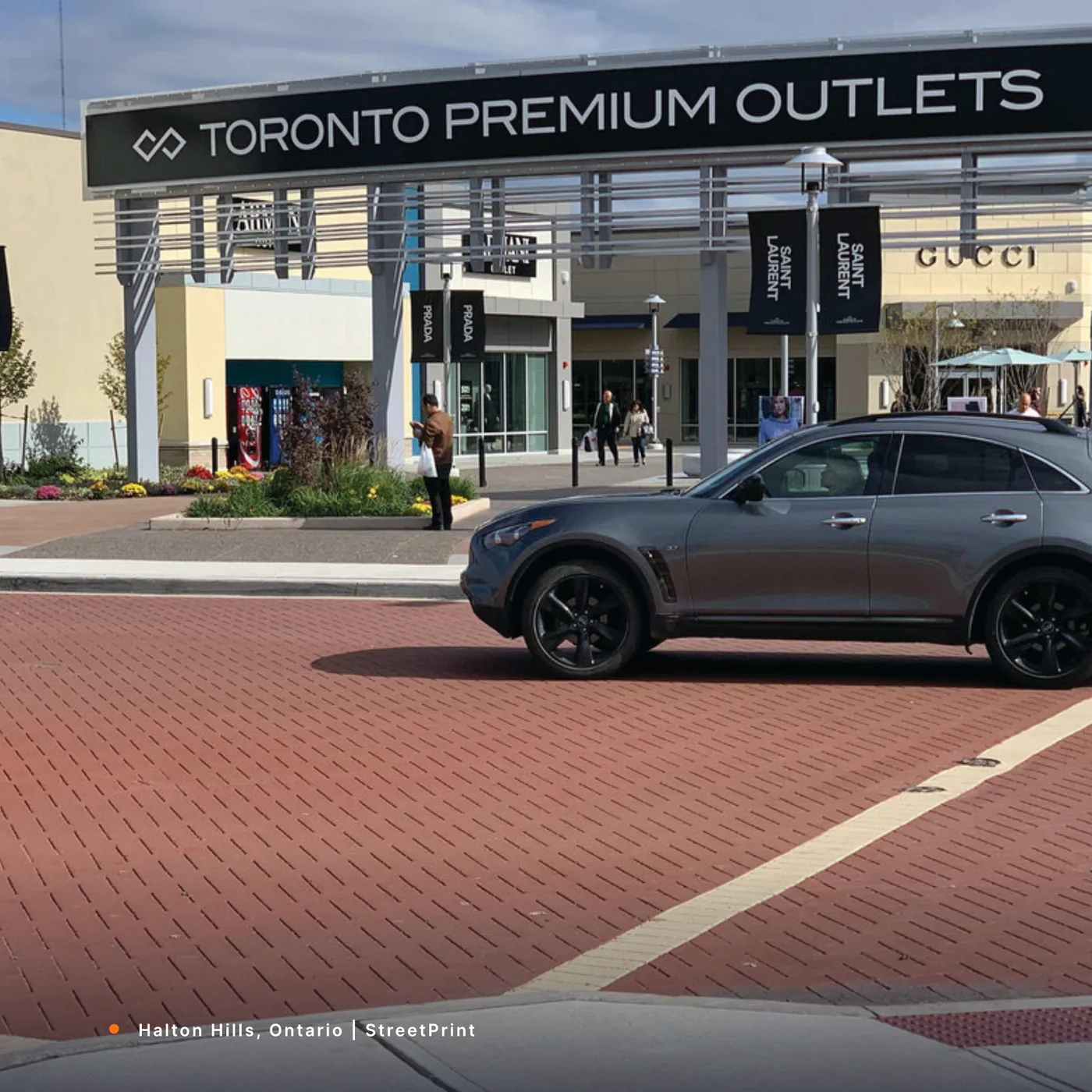 The StreetPrint entrance at Toronto Premium Outlets, Halton Hills, Ontario
