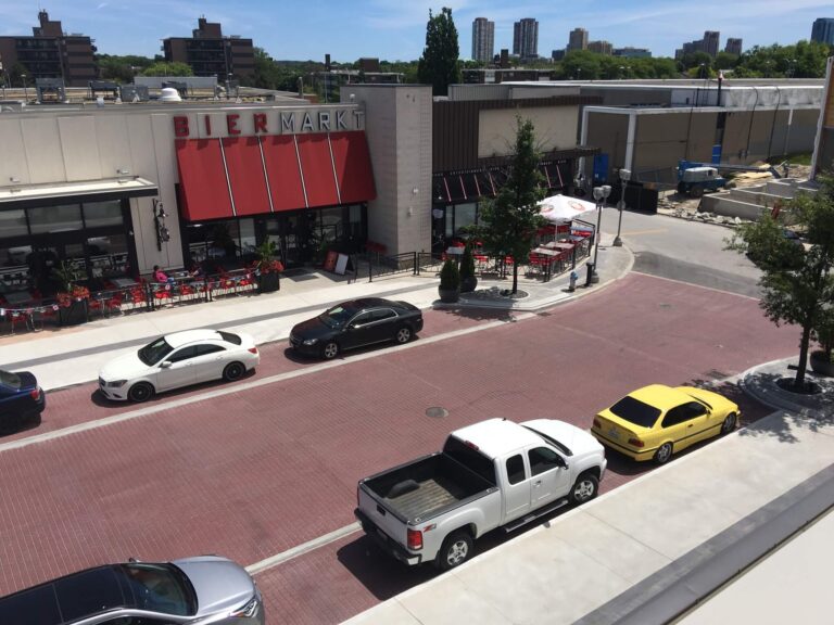 Durable-Decorative-Commercial-Parking-Lot-Treatment-in-Toronto